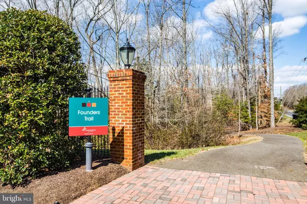 Ruther Glen, VA 22546,7149 RESIDENTS SQUARE MEWS