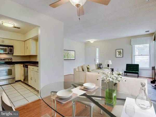 Falls Church, VA 22042,3152 ANCHORWAY COURT, UNIT #F