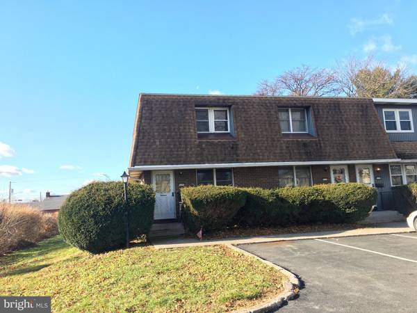 2121 EAST BLVD, Bethlehem, PA 18017