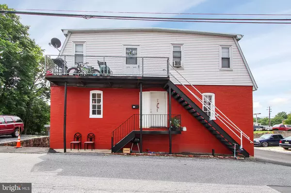 Elizabethtown, PA 17022,229 S POPLAR ST