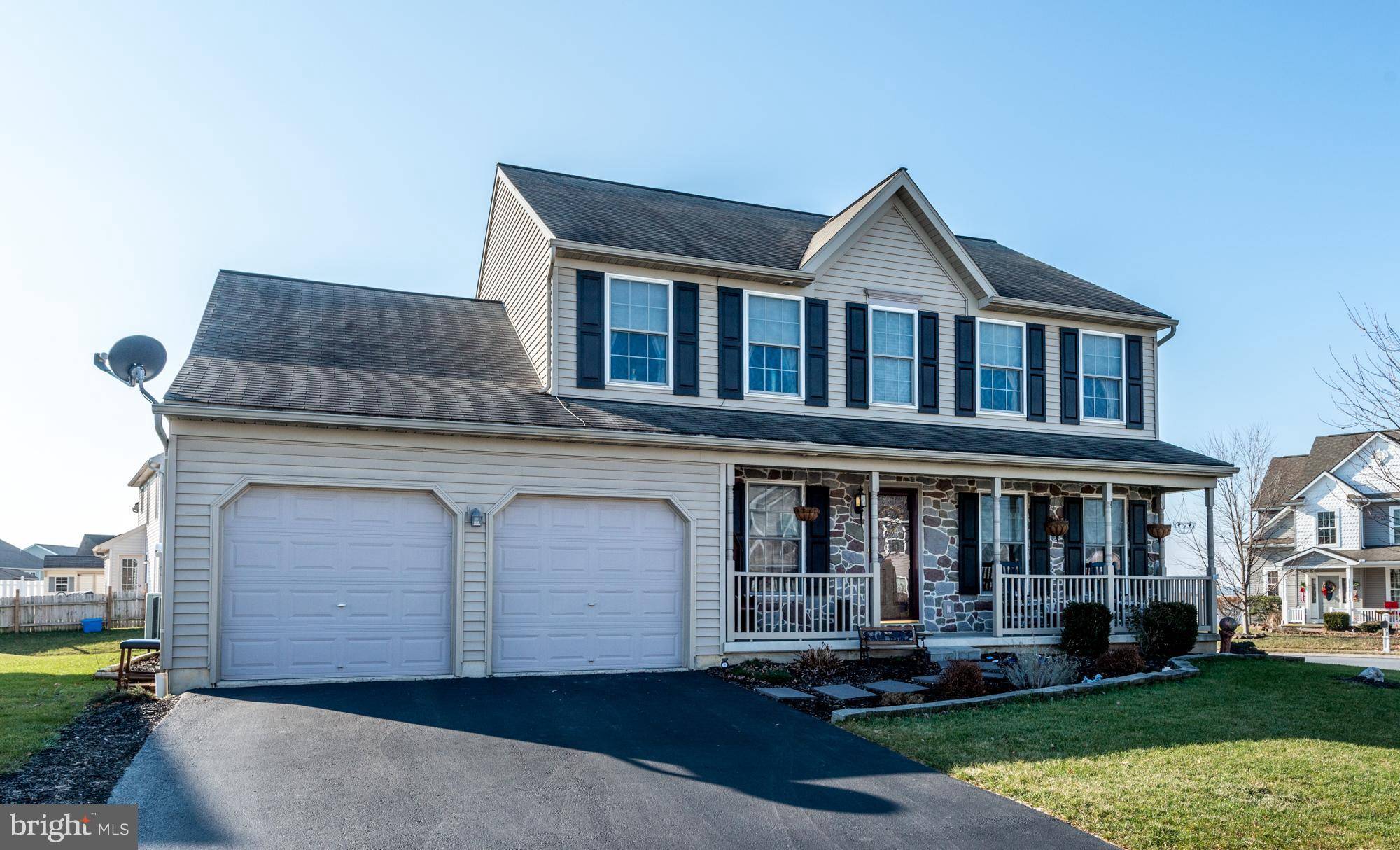 Ephrata, PA 17522,5 COOLIDGE DR