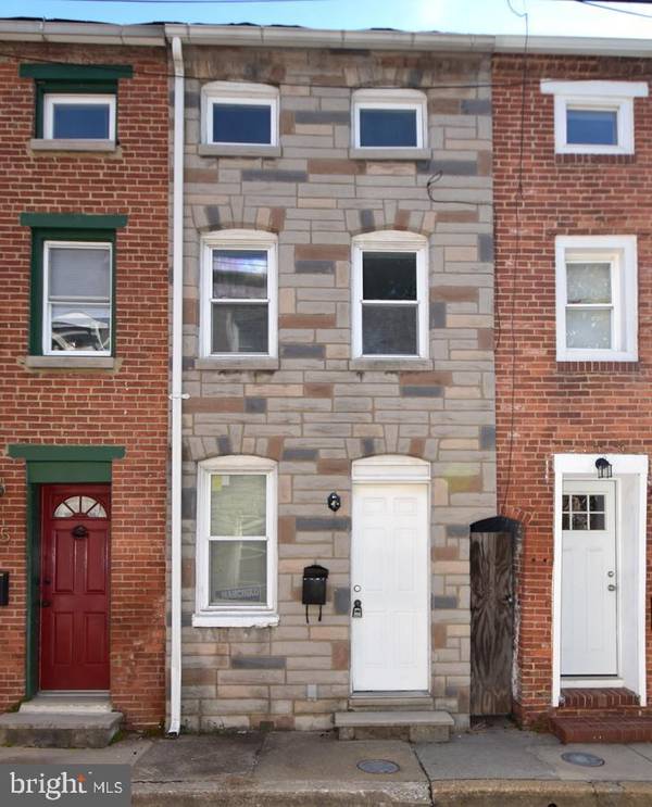 327 S DURHAM ST, Baltimore, MD 21231