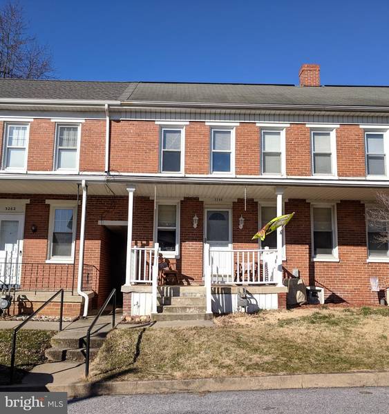 3266 BROAD ST, Emigsville, PA 17318