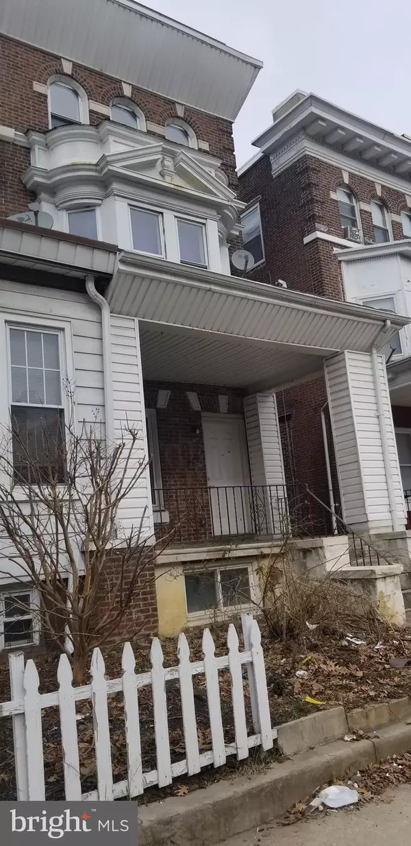 4917 WALNUT ST, Philadelphia, PA 19139