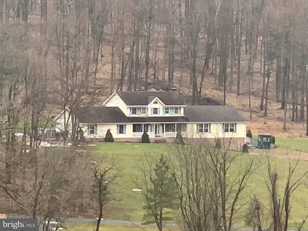 647 POLECAT RD, Landisburg, PA 17040