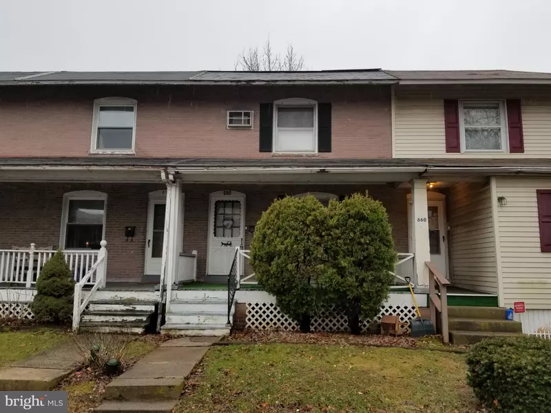 858 W 2ND ST, Lansdale, PA 19446