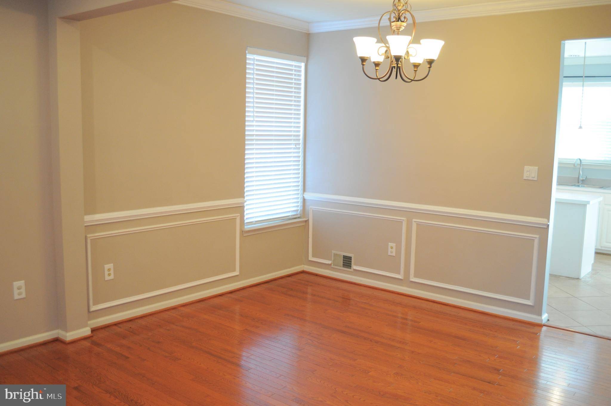 Waldorf, MD 20603,2354 ALBANY WAY