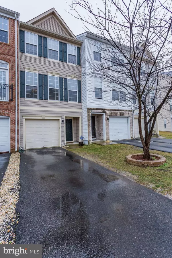 Woodbridge, VA 22191,15663 JOHN DISKIN CIR #186