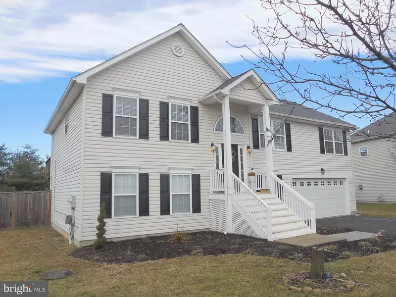 208 LILYS WAY, Winchester, VA 22602