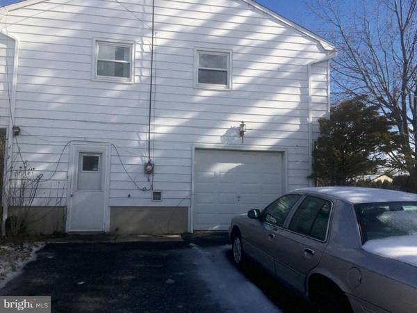 Ewing, NJ 08638,364 GREEN LN