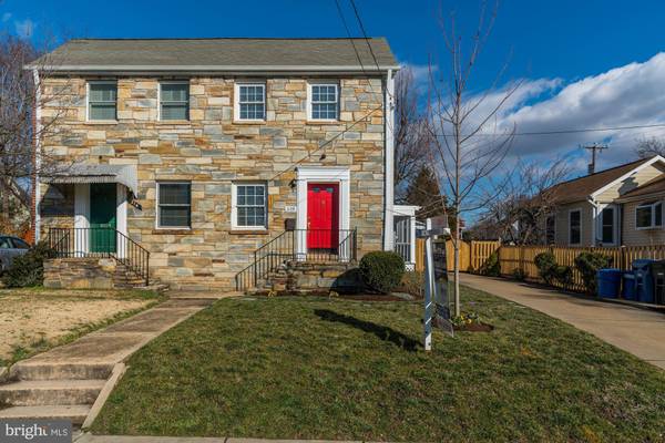 318 E BELLEFONTE AVE, Alexandria, VA 22301