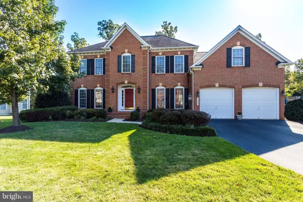 6333 RIVER DOWNS RD, Alexandria, VA 22312