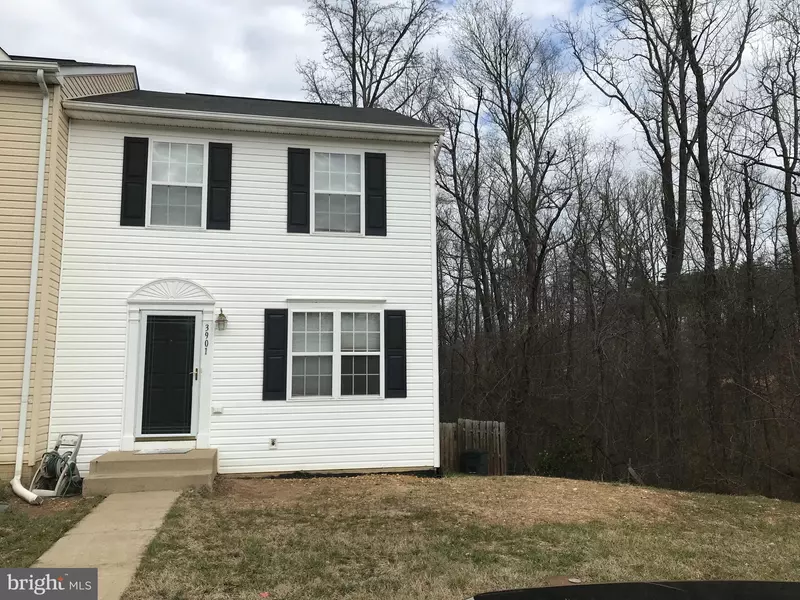 3901 SAINT MICHAELS SQ, Fredericksburg, VA 22408