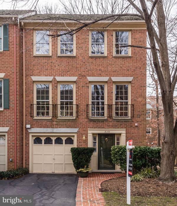 5144 WOODMIRE LN, Alexandria, VA 22311