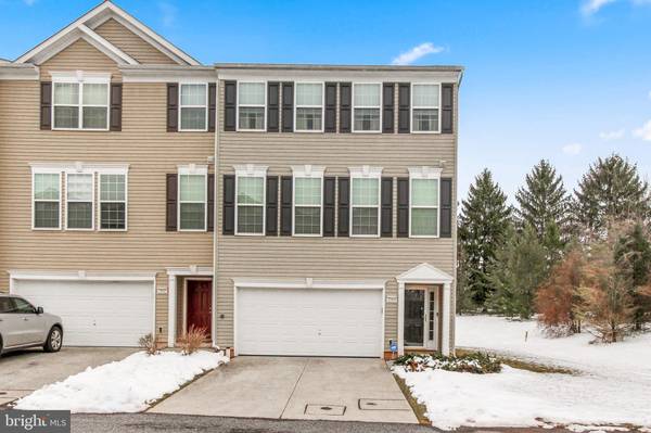 2164 GOLDEN EAGLE DR, York, PA 17408