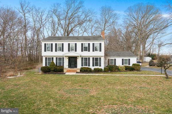 49 WALTERS RD, Robbinsville, NJ 08691