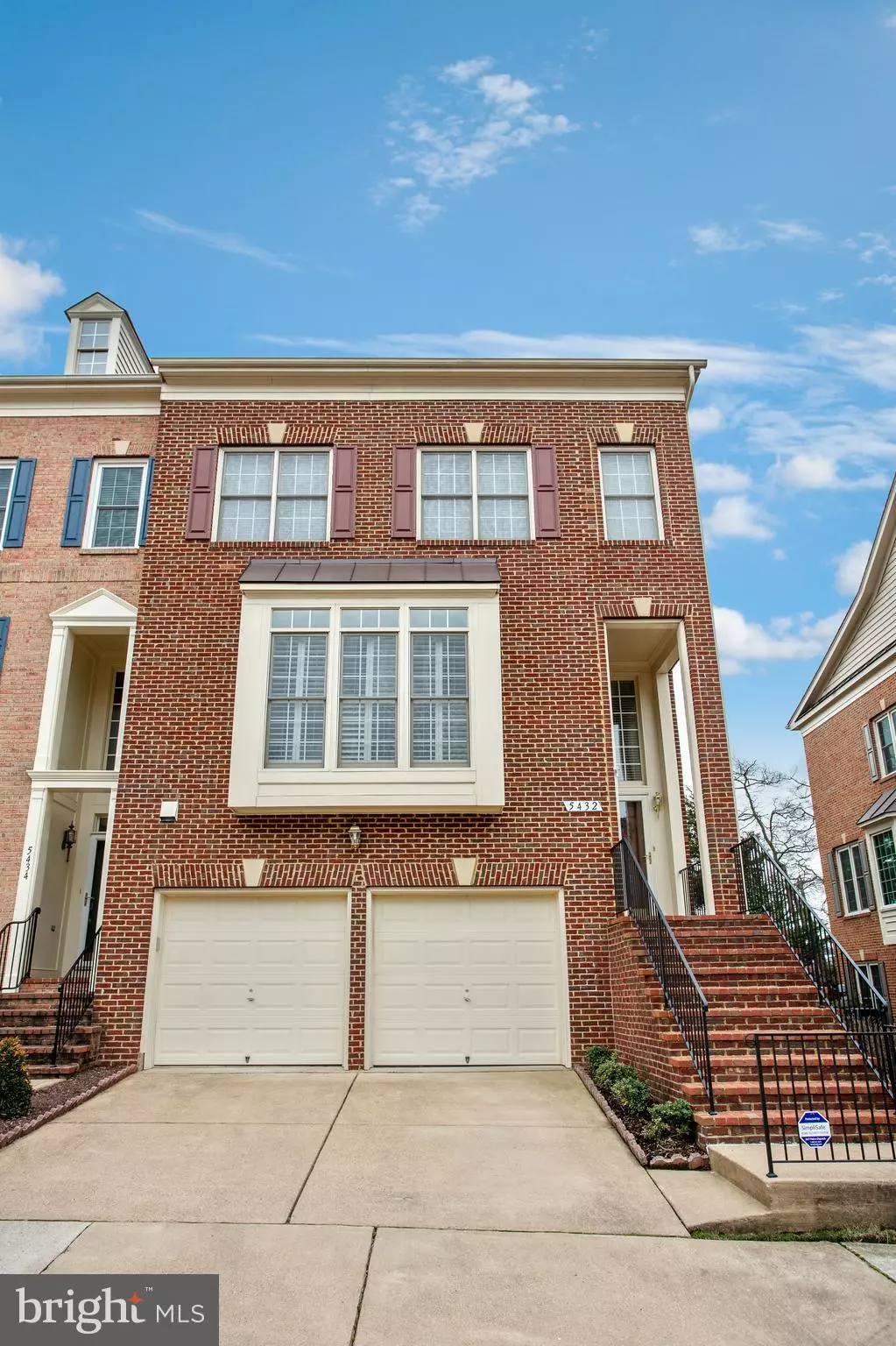 Alexandria, VA 22312,5432 EDSALL RIDGE PL