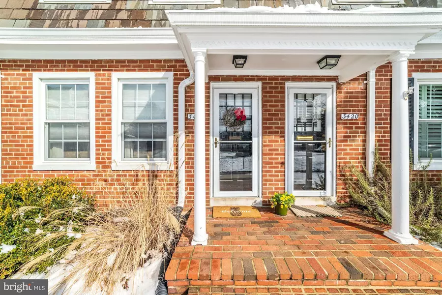 3422 S WAKEFIELD ST, Arlington, VA 22206