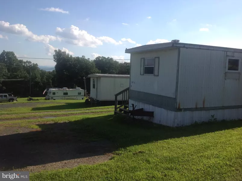 4432 WELTON ORCHARD RD, Petersburg, WV 26847