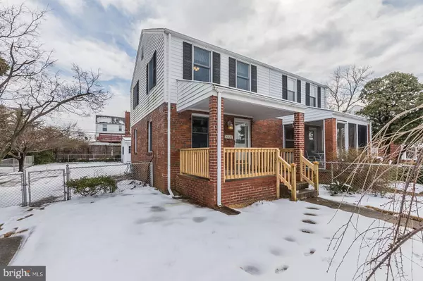 5921 WILLIAMSBURG RD, Alexandria, VA 22303