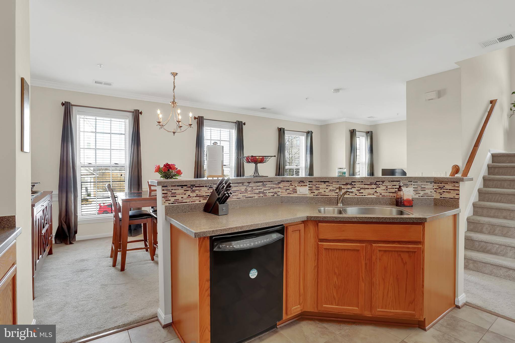 Gainesville, VA 20155,6761 HAMPTON BAY LN #281