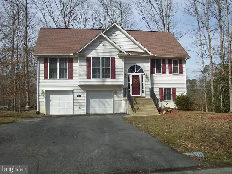 305 FALMOUTH DR, Ruther Glen, VA 22546