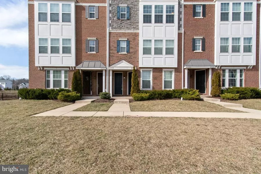 43993 VAIRA TER, Chantilly, VA 20152