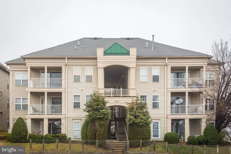 1067 GARDENVIEW LOOP #302, Woodbridge, VA 22191