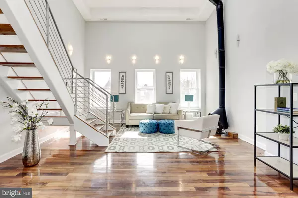 1331 KENYON ST NW #4, Washington, DC 20010