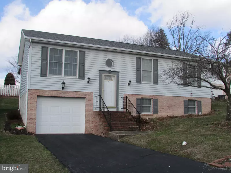 53 VERBENA TERRACE N, Martinsburg, WV 25404