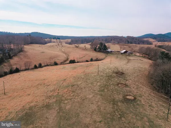 Sperryville, VA 22740,2651 - 21 EMERALD HILL