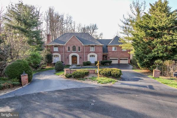 612 LIVE OAK DR, Mclean, VA 22101