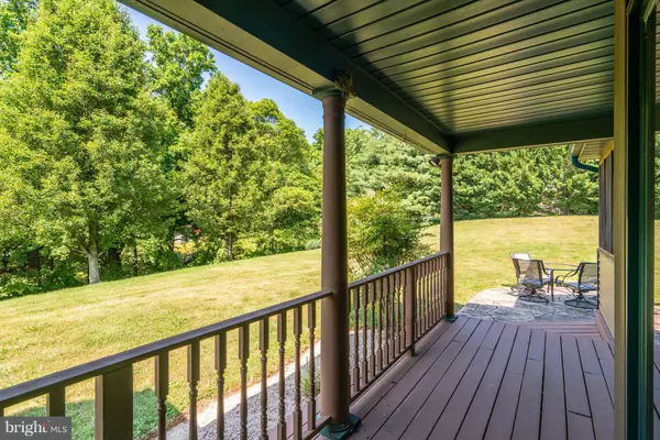 Sperryville, VA 22740,9 DEER VIEW LN