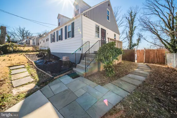 5822 63RD AVE, Riverdale, MD 20737