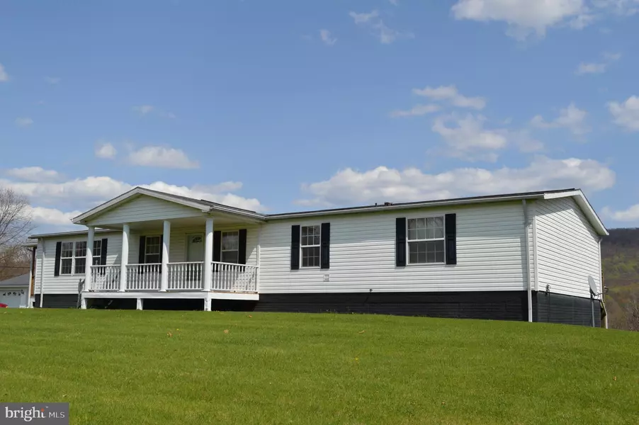 213 RUPPENTHAL RD, Berkeley Springs, WV 25411