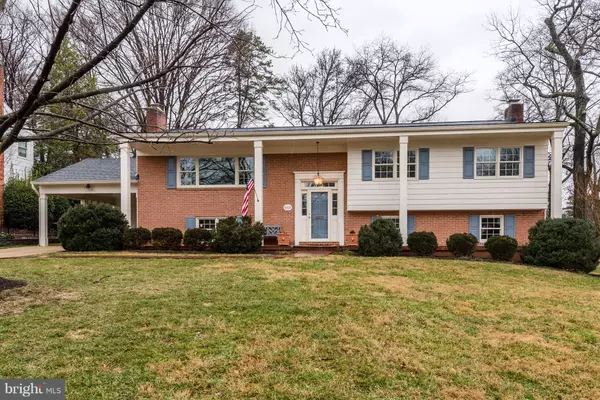 8423 W BOULEVARD DR, Alexandria, VA 22308