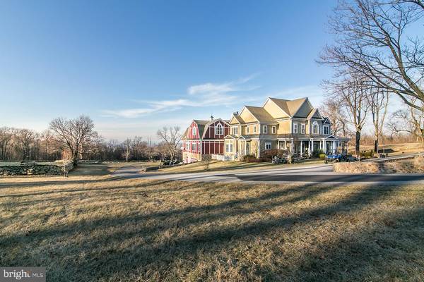 18623 BLUERIDGE MOUNTAIN RD, Bluemont, VA 20135