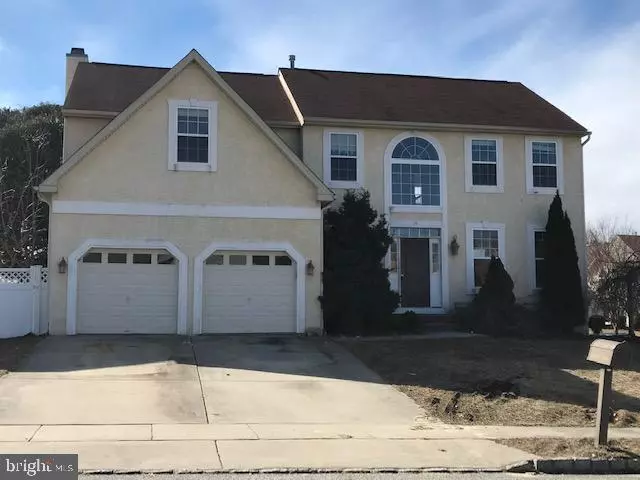 18 KELLY DR, Sicklerville, NJ 08081