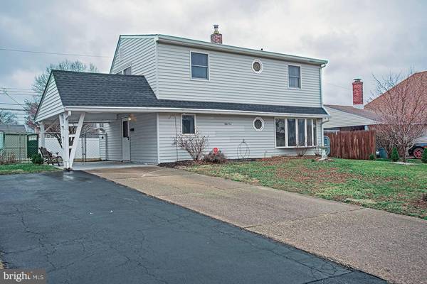 Levittown, PA 19054,51 NESTINGROCK LN