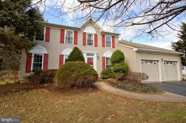 Robbinsville, NJ 08691,31 HIBISCUS LN