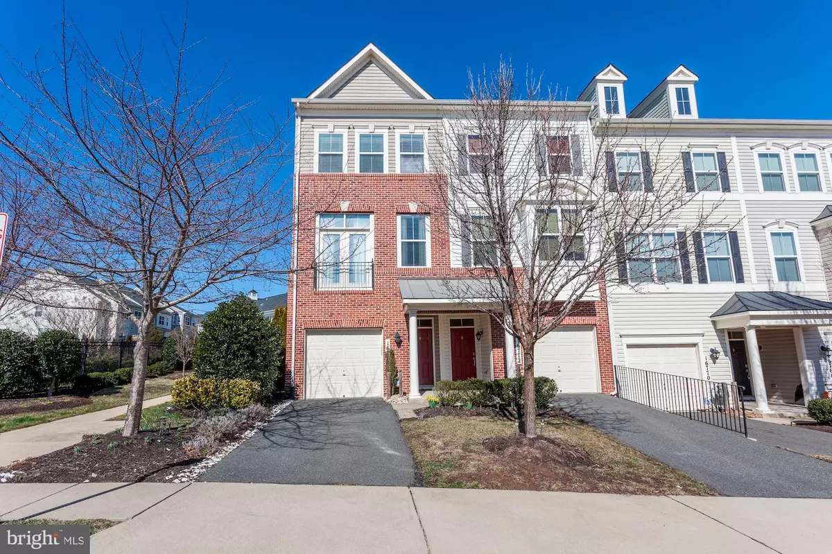 Woodbridge, VA 22191,16774 SHINGLE OAK DR #319