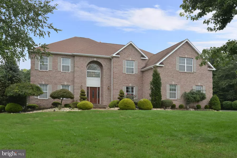 13 DYNASTY, Monroe Township, NJ 08831