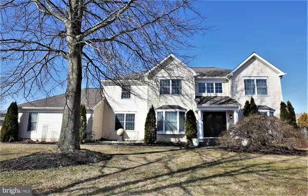 2 ENFIELD CIR, Princeton Junction, NJ 08550