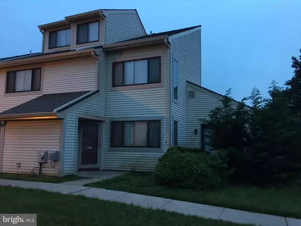 809 FREEDOM CIR, Harleysville, PA 19438