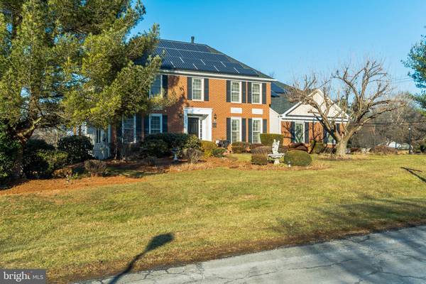 5801 WINEGROVE CT, Derwood, MD 20855