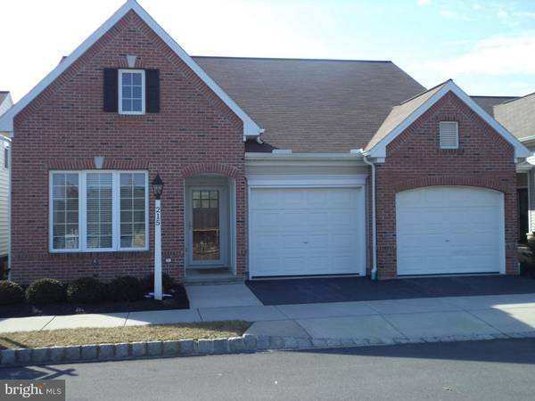 215 MCCARTER LN, Strasburg, PA 17579