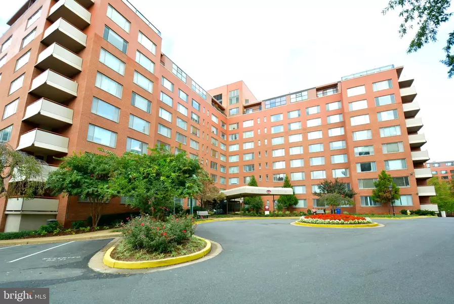 1111 ARLINGTON BLVD #643, Arlington, VA 22209