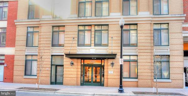 1205 N GARFIELD ST #409, Arlington, VA 22201