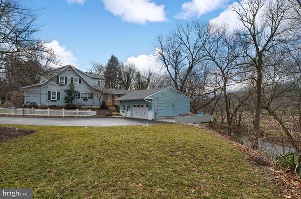 390 ROSE HILL RD, Ephrata, PA 17522