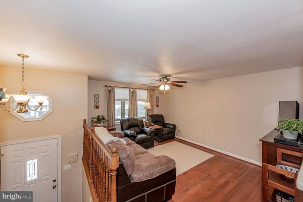 Severna Park, MD 21146,274 LAGUNA CIR